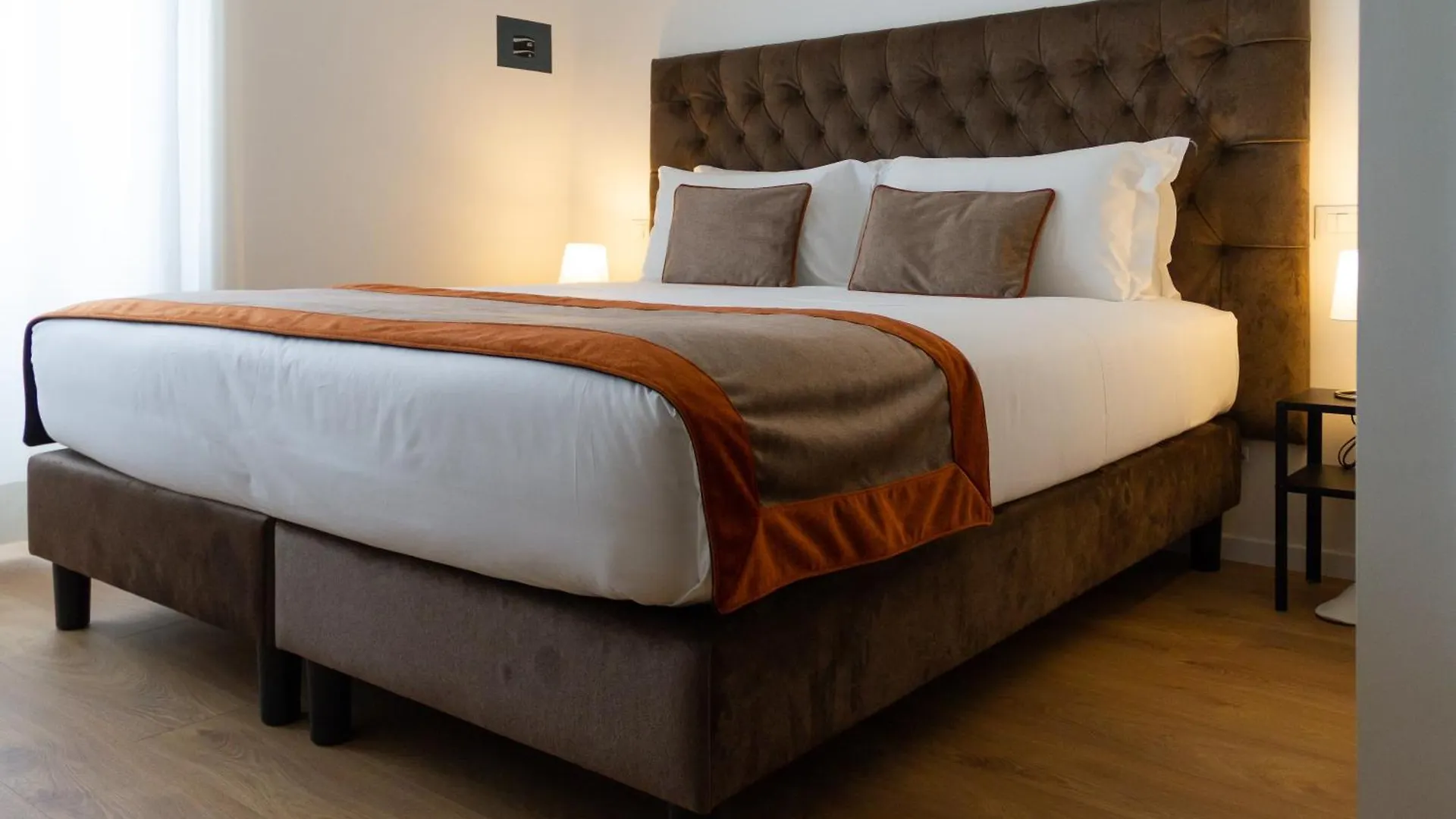 Michelangelo Vatican Guest House Рим